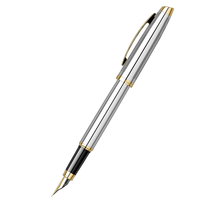 Scrikss Oscar 39 Medium nib Fountain Pen - Chrome GT on white background