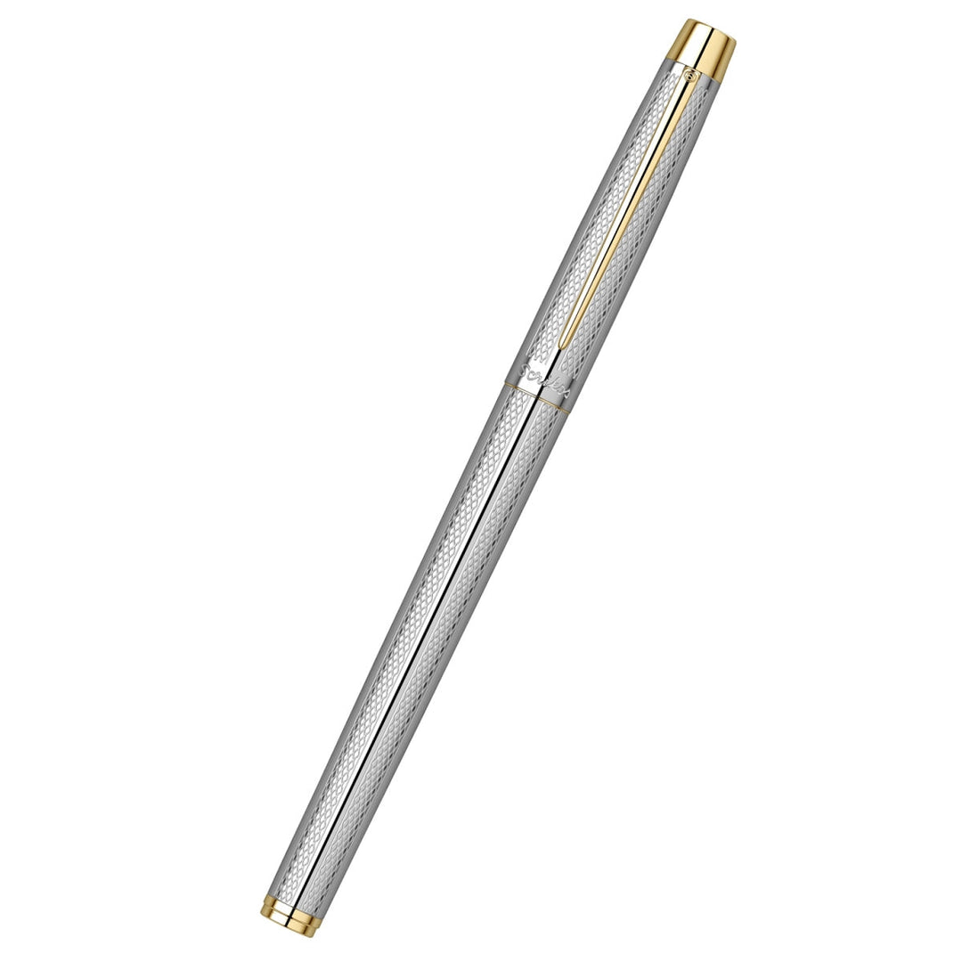 Scrikss Venus 722 Medium nib Fountain Pen in Chrome GT in white background