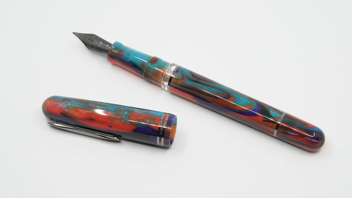 Gioia | Metis Fountain Pen | Iride Black Trim