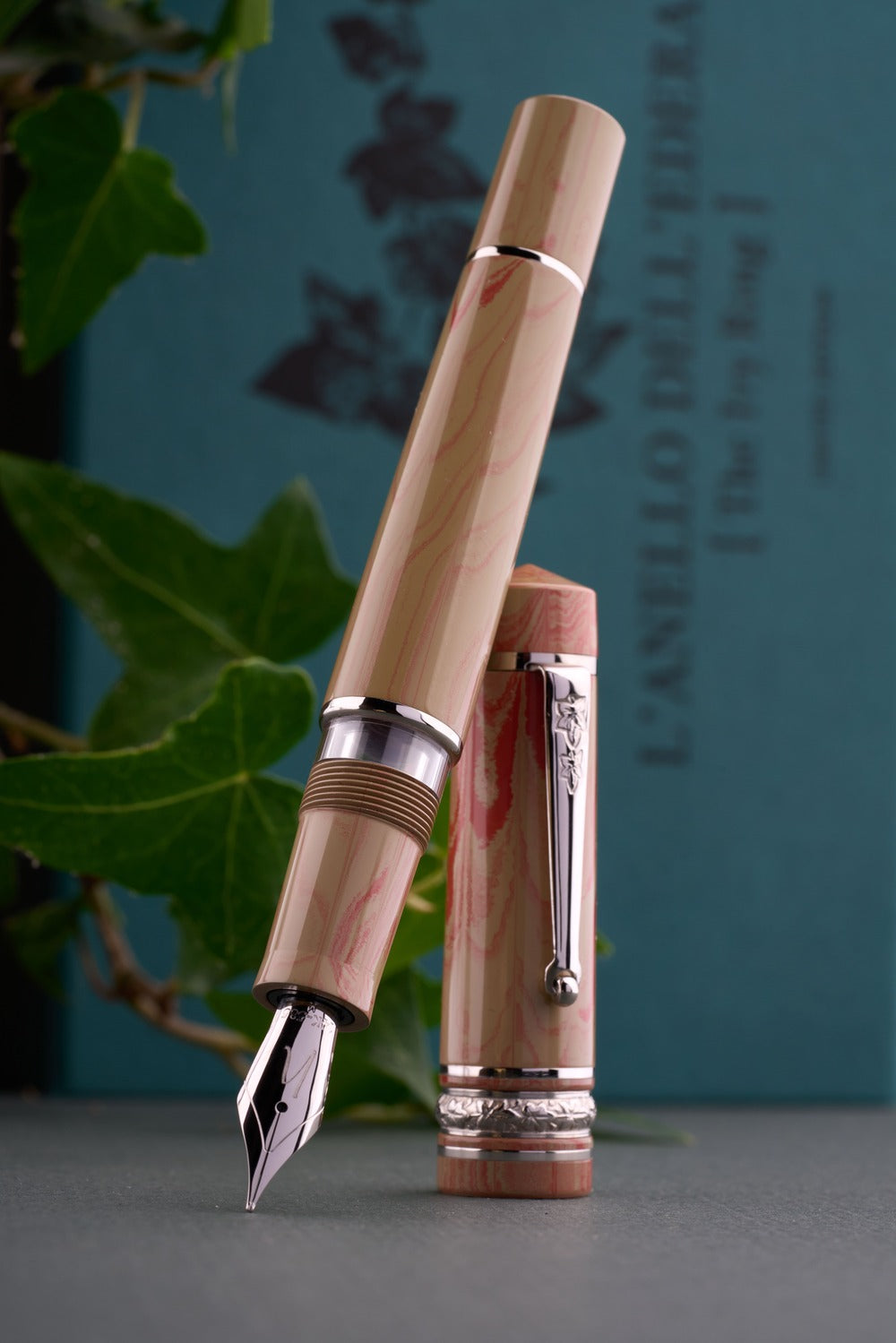 Nino Marino Signature Ivy Ring Vocazione Limited Edition Fountain Pen