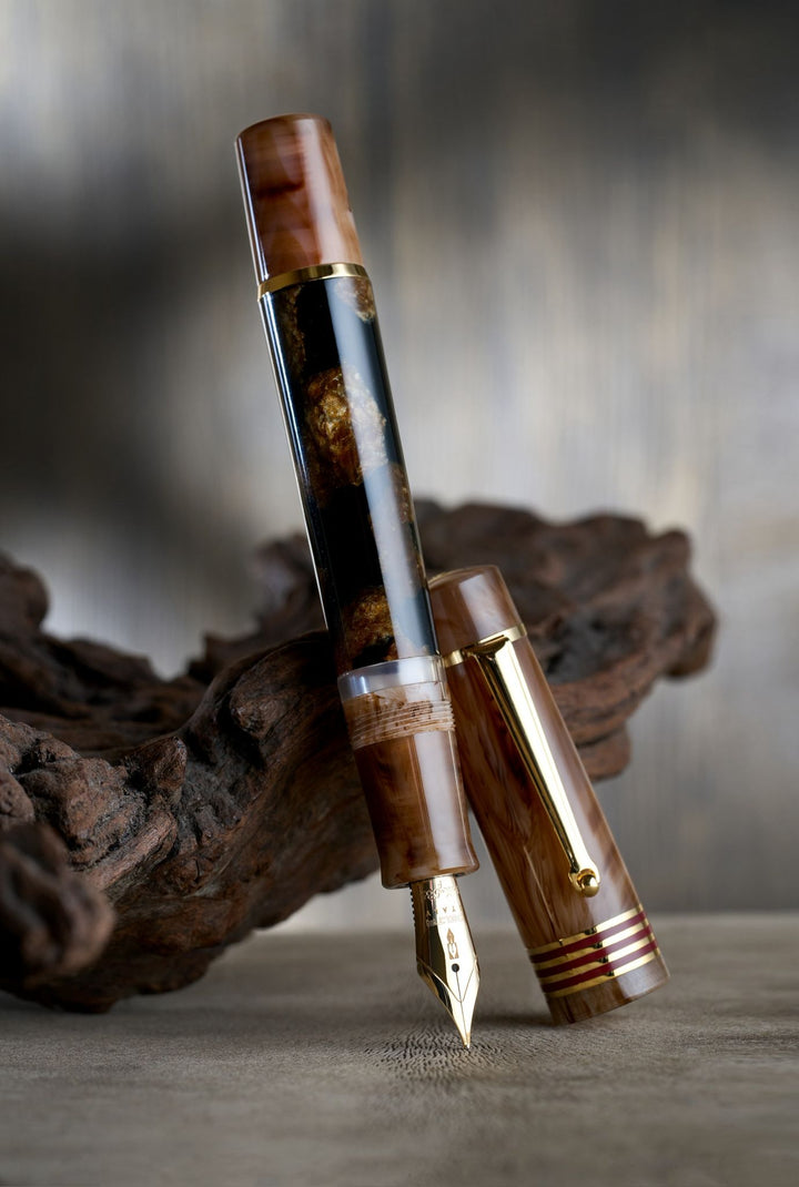 Delta Winter Legend Limited Edition GT Fountain Pen