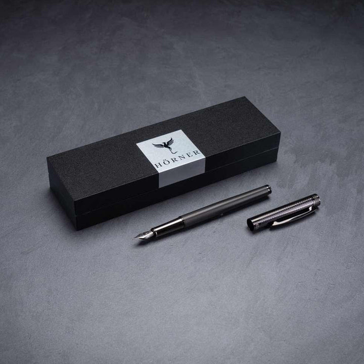 Horner | Fortress | Fountain Pen | Gunmetal - Aarcaai