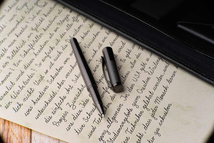 Horner | Fortress | Rollerball Pen | Gunmetal - Aarcaai