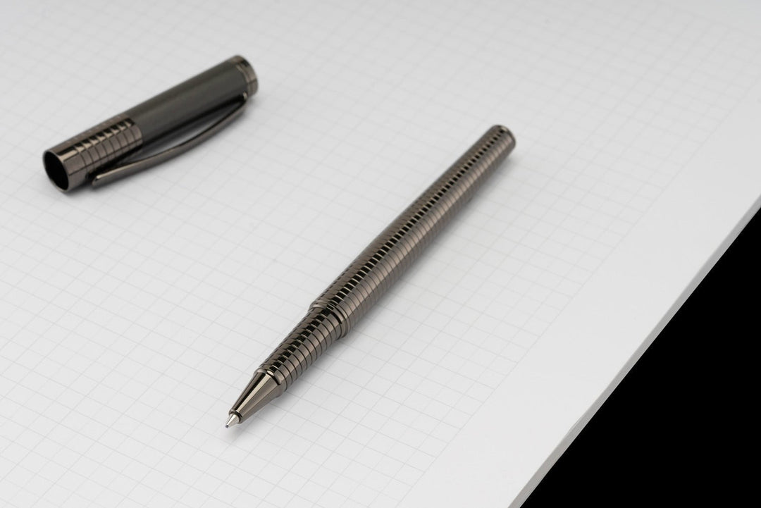Horner | Fortress | Rollerball Pen | Gunmetal - Aarcaai