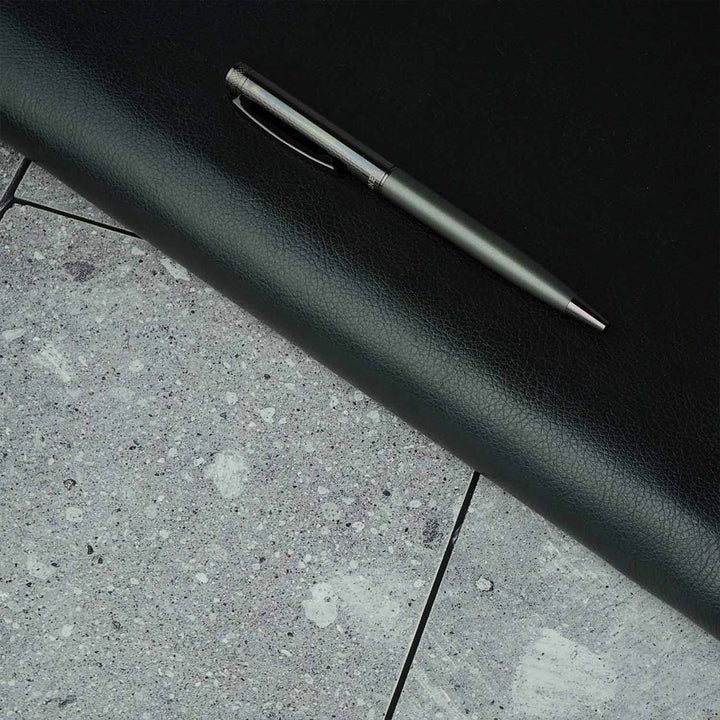 Horner | Levio | Ballpoint Pen | Gunmetal Grey - Aarcaai
