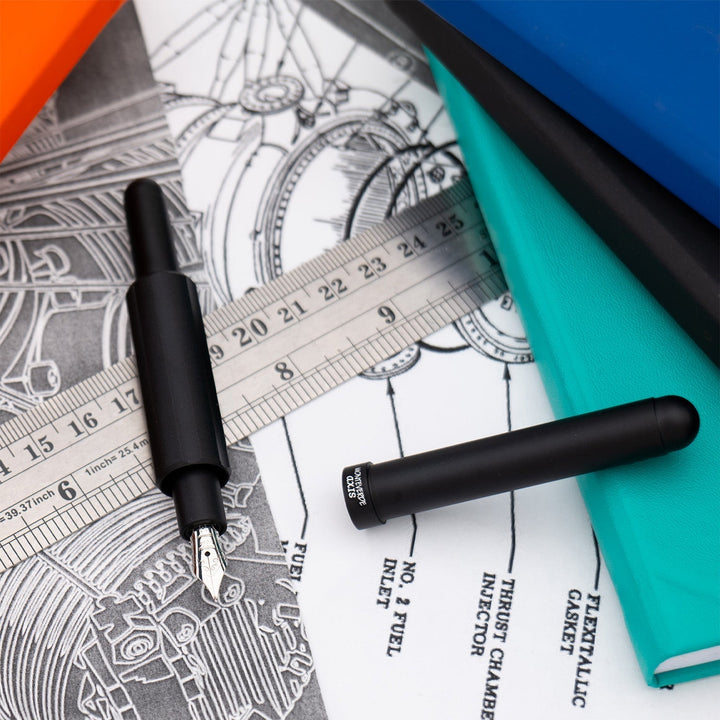 Monteverde Axis Fountain Pen - Matte Black - Aarcaai