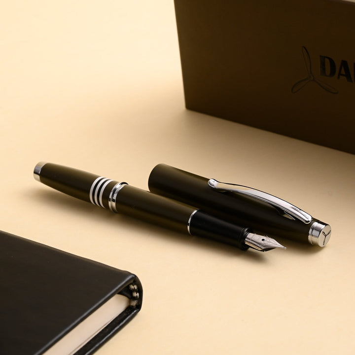 Monteverde Dakota Fountain Pen - Military Green CT - Aarcaai