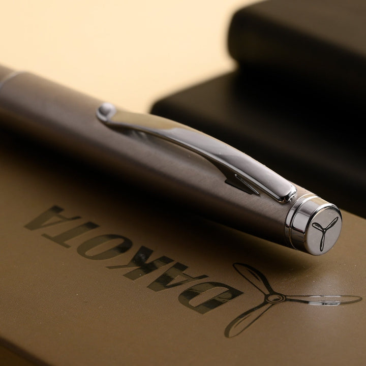 Monteverde Dakota Fountain Pen - Stainless Steel CT - Aarcaai
