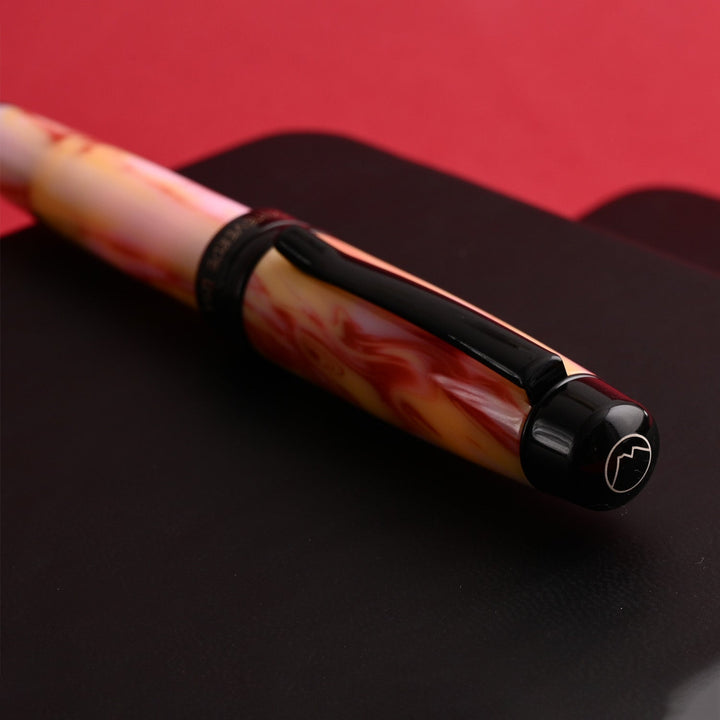Monteverde Prima Fountain Pen - Red Swirl BT - Aarcaai