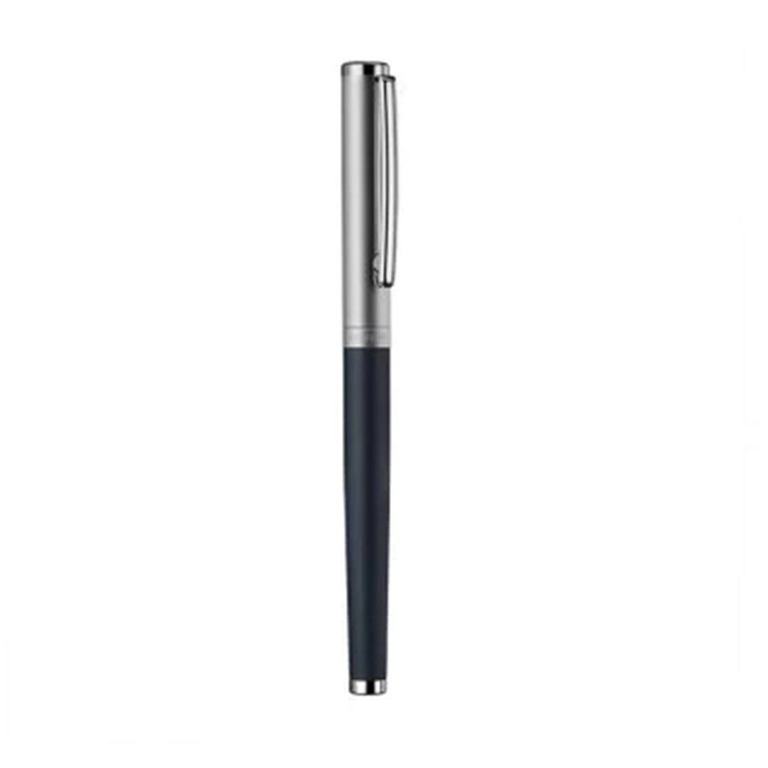 Otto Hutt | Design 01 | Fountain Pen | Extra Fine Nib | Matt Black | Lacquer Barrel