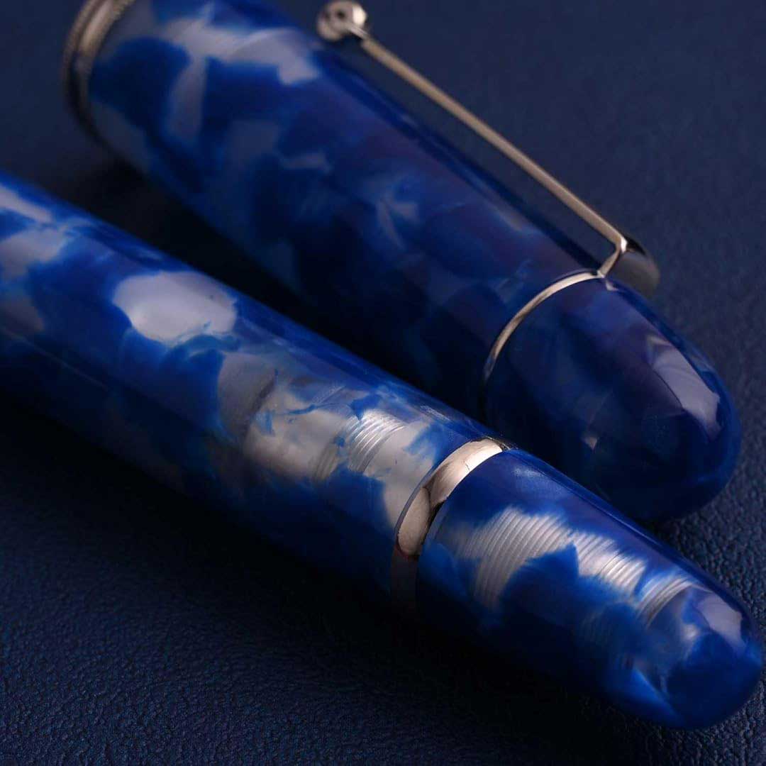 Penlux | Koi | Fountain Pen | King Body | Blue &amp; White | Piston Filling