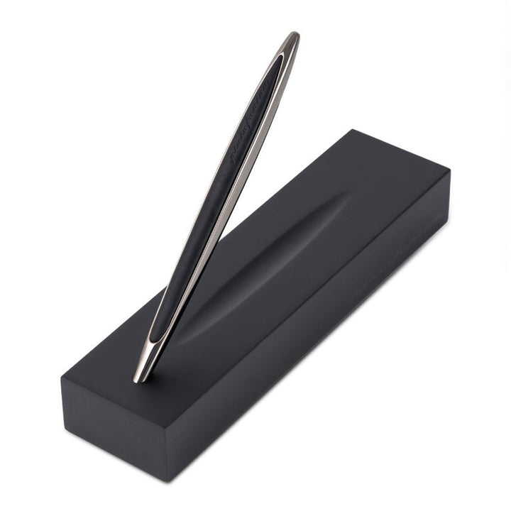 Pininfarina | Cambiano Black Edition | Ethergraf Tip | Solid Wood Base