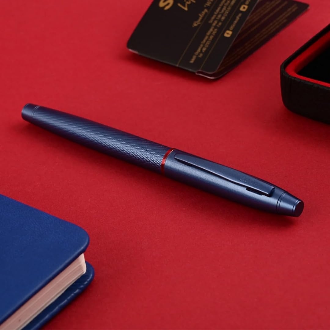 Scrikss | Noble 35 | Fountain Ink Pen | Medium Nib  | Blue