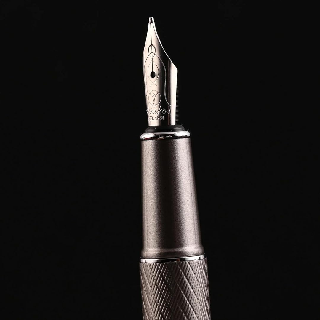 Scrikss | Noble 35 | Fountain Ink Pen | Medium Nib  | Matte Titanium