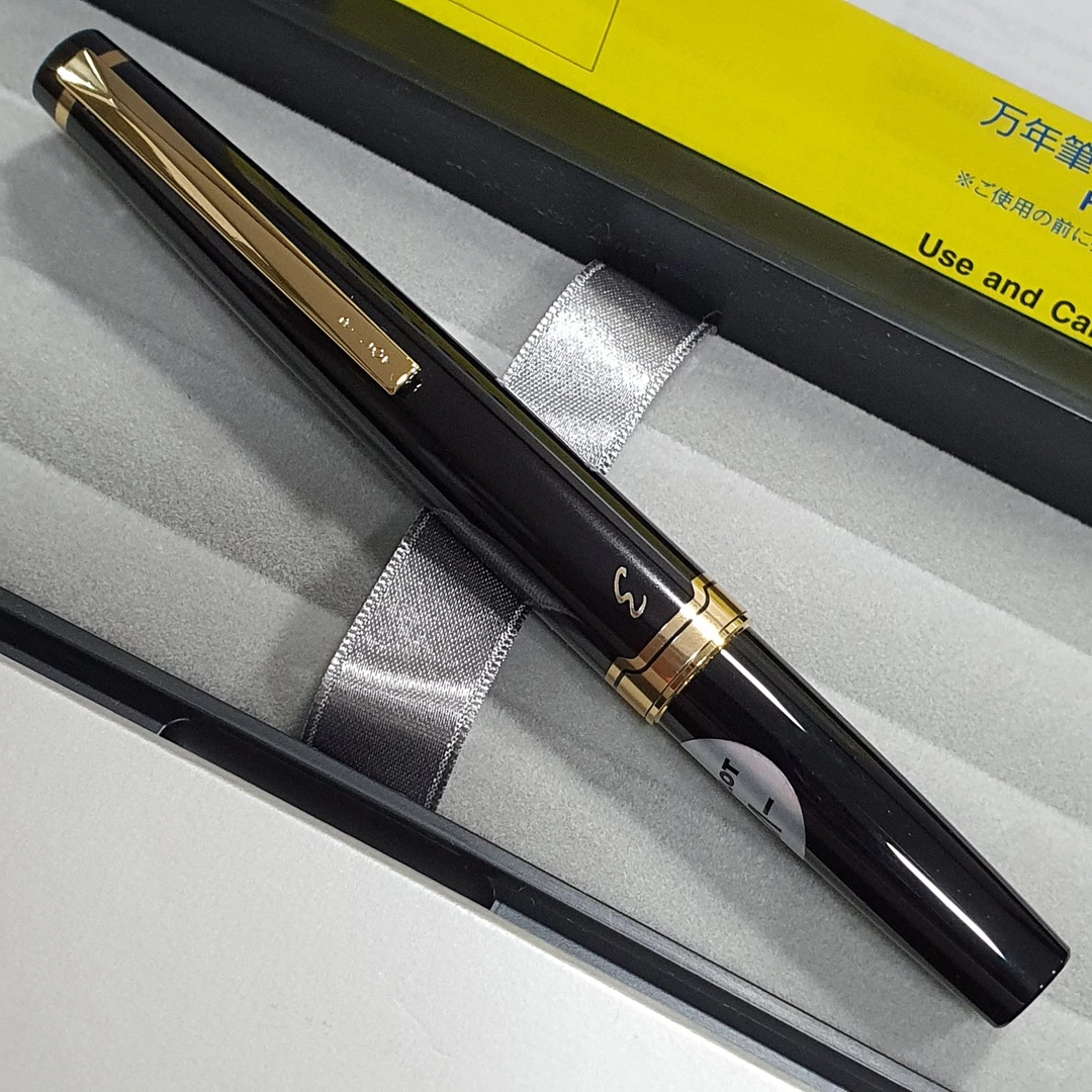 Pilot Black Elite 95s Fountain Pen